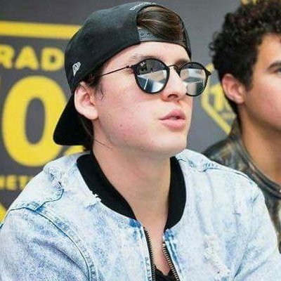 Profile Picture of Ceci De Velez ❤ (@Ceci83411400) on Twitter