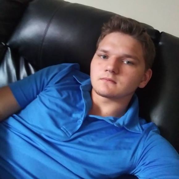 Profile Picture of Michael Wilburn (@wilburnmichael) on Poshmark