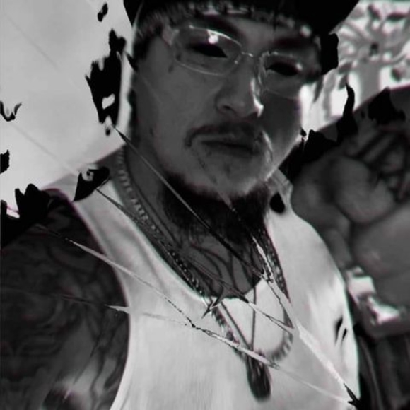 Profile Picture of Ortiz Ortiz (@aaronstasha520) on Poshmark