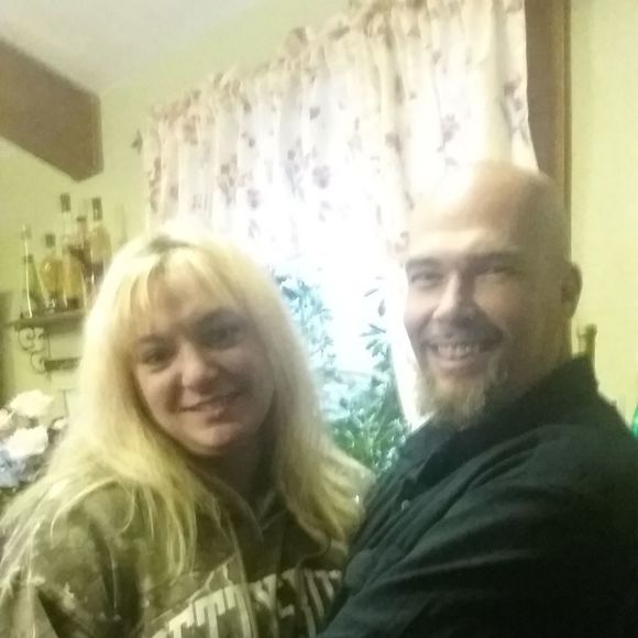 Profile Picture of Michael-melody Robyn-loftus (@robinflys75) on Poshmark