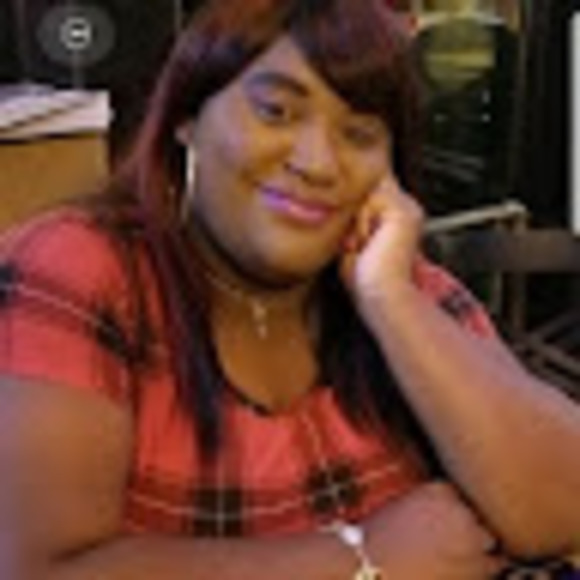 Profile Picture of Global Emo (@global_emo) on Poshmark