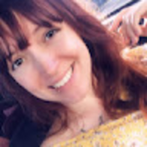 Profile Picture of Marina Frink (@marinafrink) on Poshmark