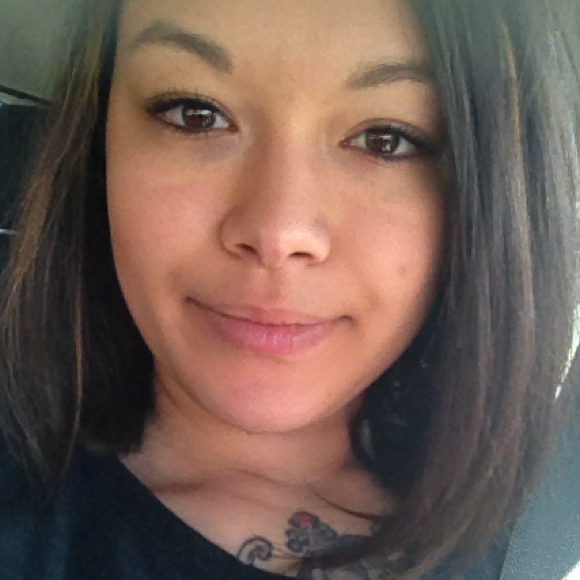 Profile Picture of Mitsue Ciesik (@itsmits) on Poshmark