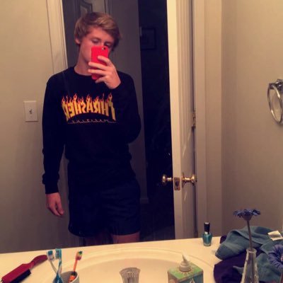 Profile Picture of Eli Roach (@_eliroach) on Twitter