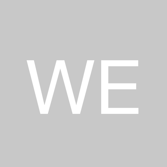 Profile Picture of Warren Everett (@doceverett2003) on Poshmark