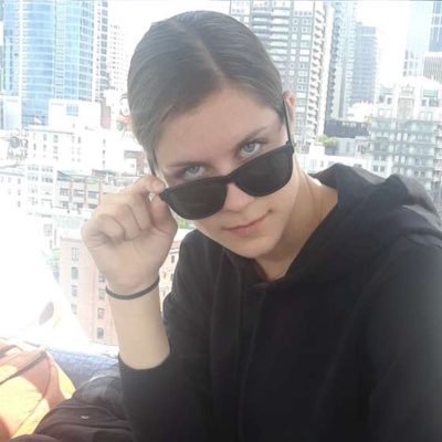 Profile Picture of Laura Stuart (@laura4stuart) on Twitter