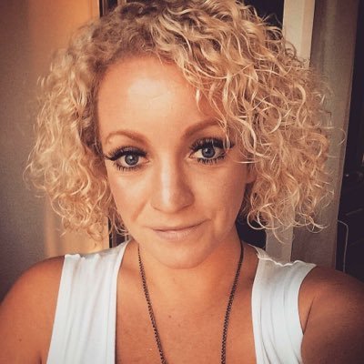 Profile Picture of Amy_petts (@amypettingale) on Twitter