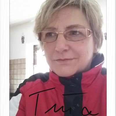 Profile Picture of Martina Noll (@tinanoll16) on Twitter
