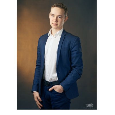 Profile Picture of Roman Pushkin (@Robin1536) on Twitter