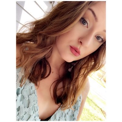 Profile Picture of Alexa Dugan (@lexxyyrae) on Twitter