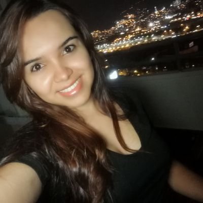 Profile Picture of Luz  Arroyave (@luza2308) on Twitter