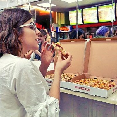 Profile Picture of Gracie (@graceohughes) on Twitter