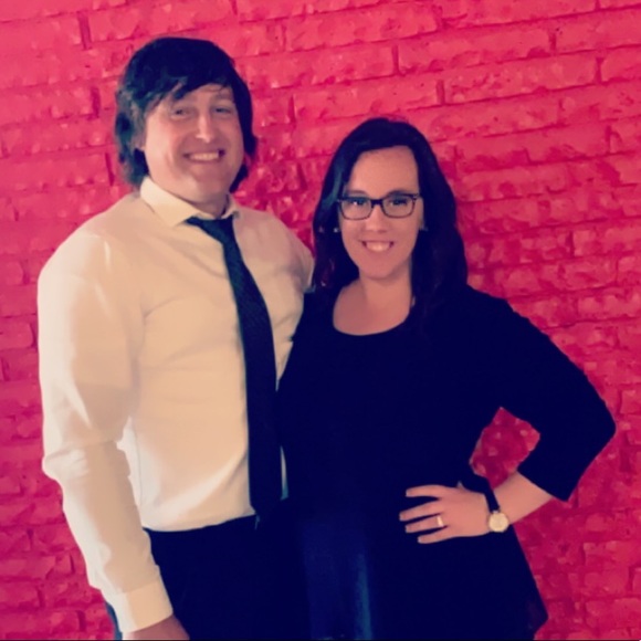 Lisa Donham - Poshmark Profile Picture of Lisa Donham (@lisadonham) on Poshmark