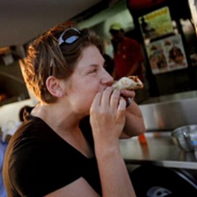 Profile Picture of Bethia Woolf (@Hungry_Woolf) on Twitter