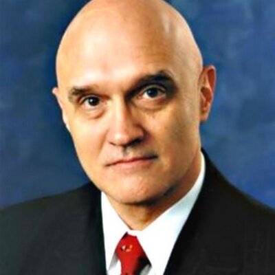 Profile Picture of Bill Hassell (@pooderbill) on Twitter