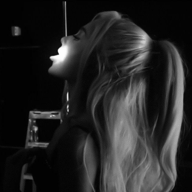 Profile Picture of 𝐴𝑟𝑖 ☽ (@ariangel_sweet) on Tiktok