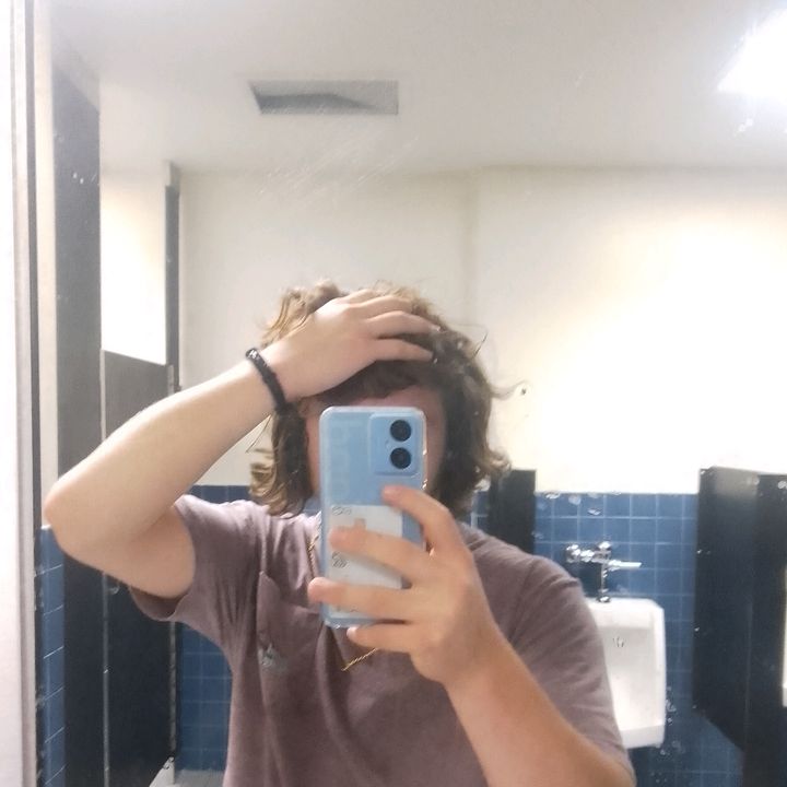 Profile Picture of yoursforeverlol (@jaydencastleberry7) on Tiktok