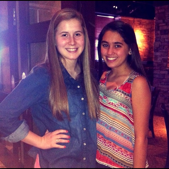 Profile Picture of Shelby Pasque (@shelby_pasque) on Poshmark