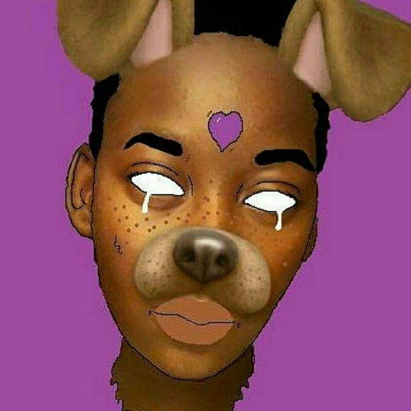 Profile Picture of Cassandra Daniels (@cassandra_342) on Poshmark