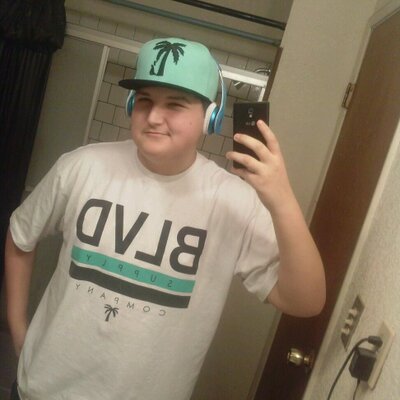 Profile Picture of Cordell Daniel (@cordell_daniel) on Twitter