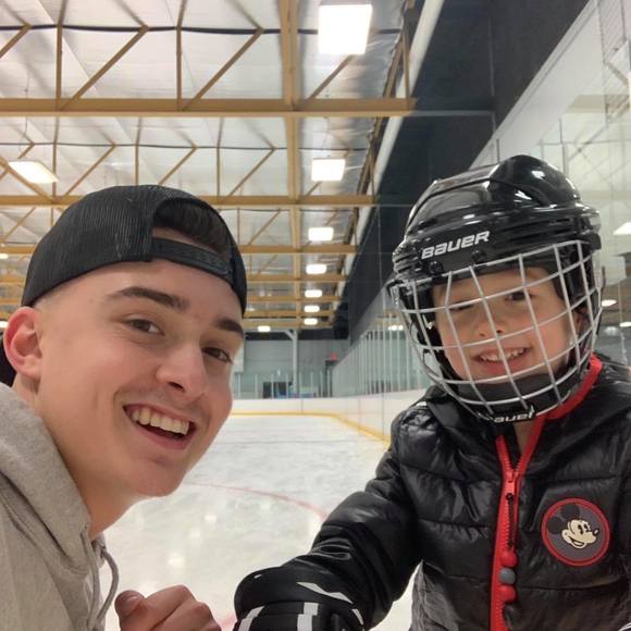 Profile Picture of Félix Blanchette (@filou2222) on Poshmark