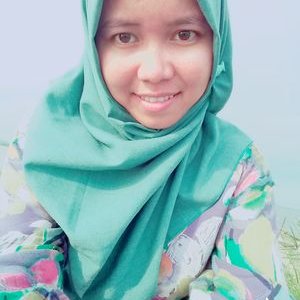 Profile Picture of Thia Amalia Muslih (@thiabLuee) on Twitter
