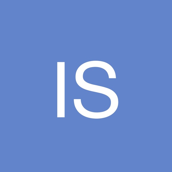 Profile Picture of Isabel Surratt (@iszzsurratt21) on Poshmark